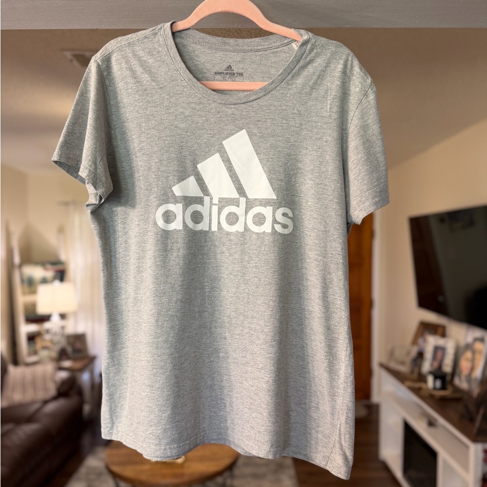 adidas Graphic Logo Short Sleeve Tee